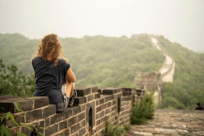 Water-Great Wall Odyssey: Scenic Bus & Cruise Day Tour - Pickup at Hang Seng Bank and the 8:00 Start Advantage