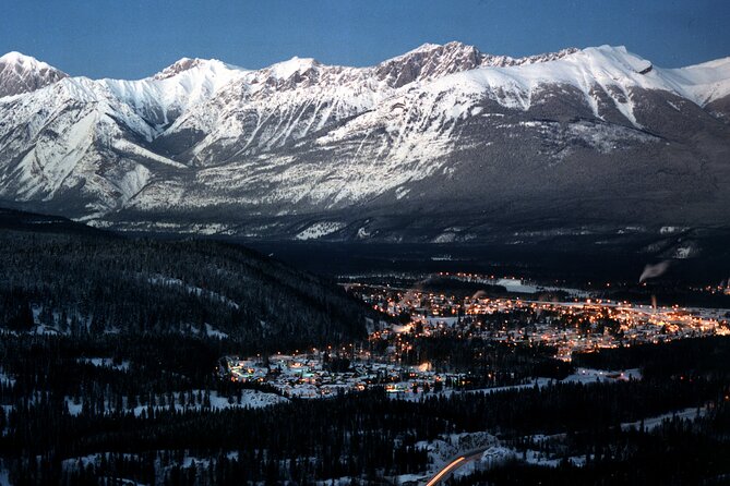 Western Classic - One Way Calgary To Vancouver Rockies Bus Tour - Day 3 through Banff country: Sulphur Mountain, Johnston Canyon, Lake Louise, Moraine Lake