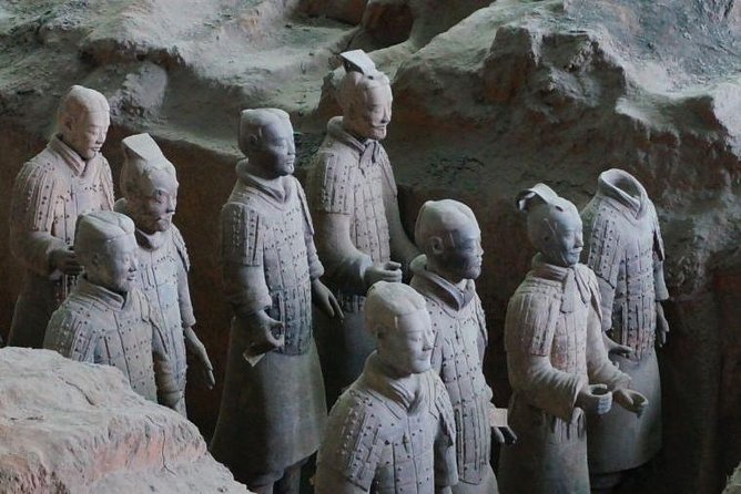 Xi'an 1-Day Coach Tour of Terracotta Army - Picking Your Route: City Wall, Wild Goose Pagoda, Tang Dynasty Show, Muslim Quarter, Huaqing Palace