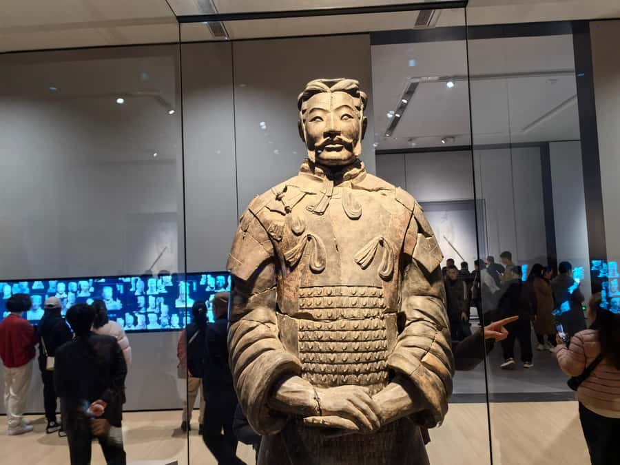 Xi'an: Terracotta Army Mini-Bus Tour with Options - Choosing Your Xi’an Plan: Entrance Meet vs Hotel Transfer
