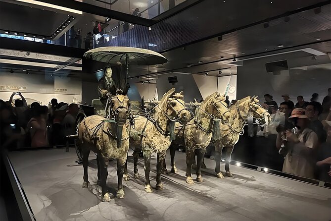 Xi'an: Terracotta Warriors All-Inclusive Bus Tour with Lunch - Return at 2:00 pm and Back by 3:00 pm