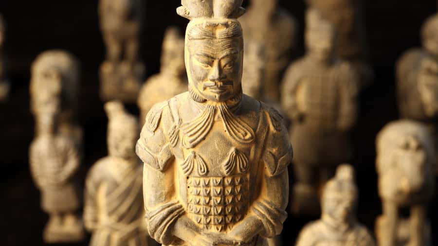 Xian: Bus Tour of Terracotta Warriors With Guide & Lunch - Getting to the Terracotta Warriors: hotel pickup and bus timing