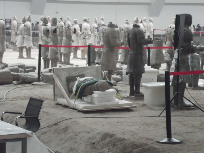Xian: Terracotta Army Ticket & Guided Bus Tour with Options - The workshop stop: what you gain from the replica factory