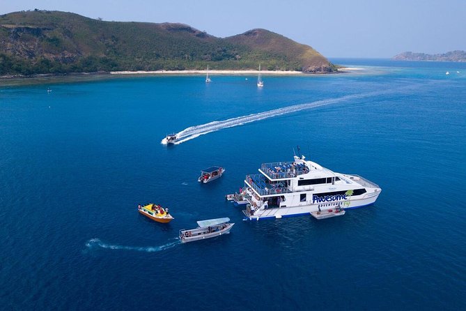 Yasawa Hop-On Hop-Off Pass - Your day on the Yasawa Flyer: decks, comfort, and onboard support