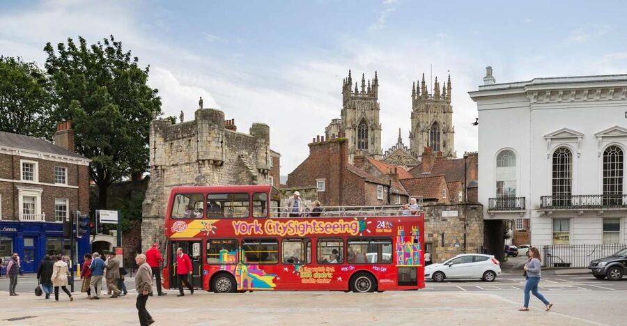York: City Sightseeing Hop-On Hop-Off Bus Tour - Timing that matters: 9:08am starts and how often you reboard