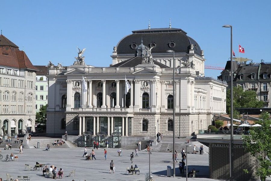 Zurich: Sightseeing Bus Tour with Optional FIFA Museum - Key highlights worth caring about